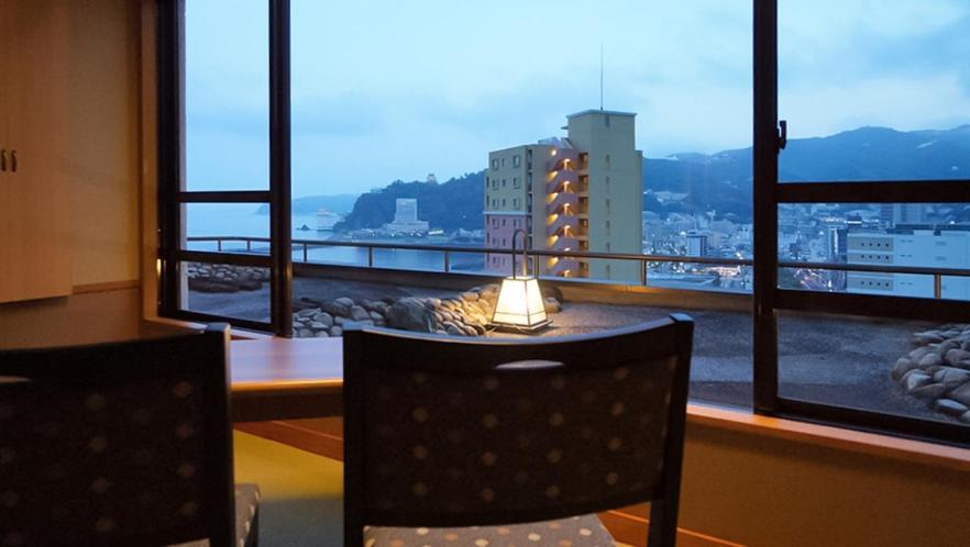 Atami Juraku Hotel Εξωτερικό φωτογραφία